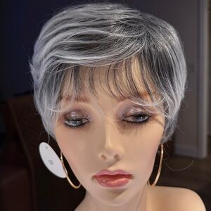 HAIR, Pixie with bangs, Straight, Gray/Silver
